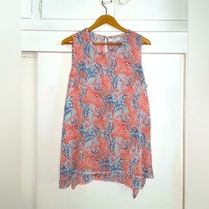 Fever sleeveless blouse. Size Large.